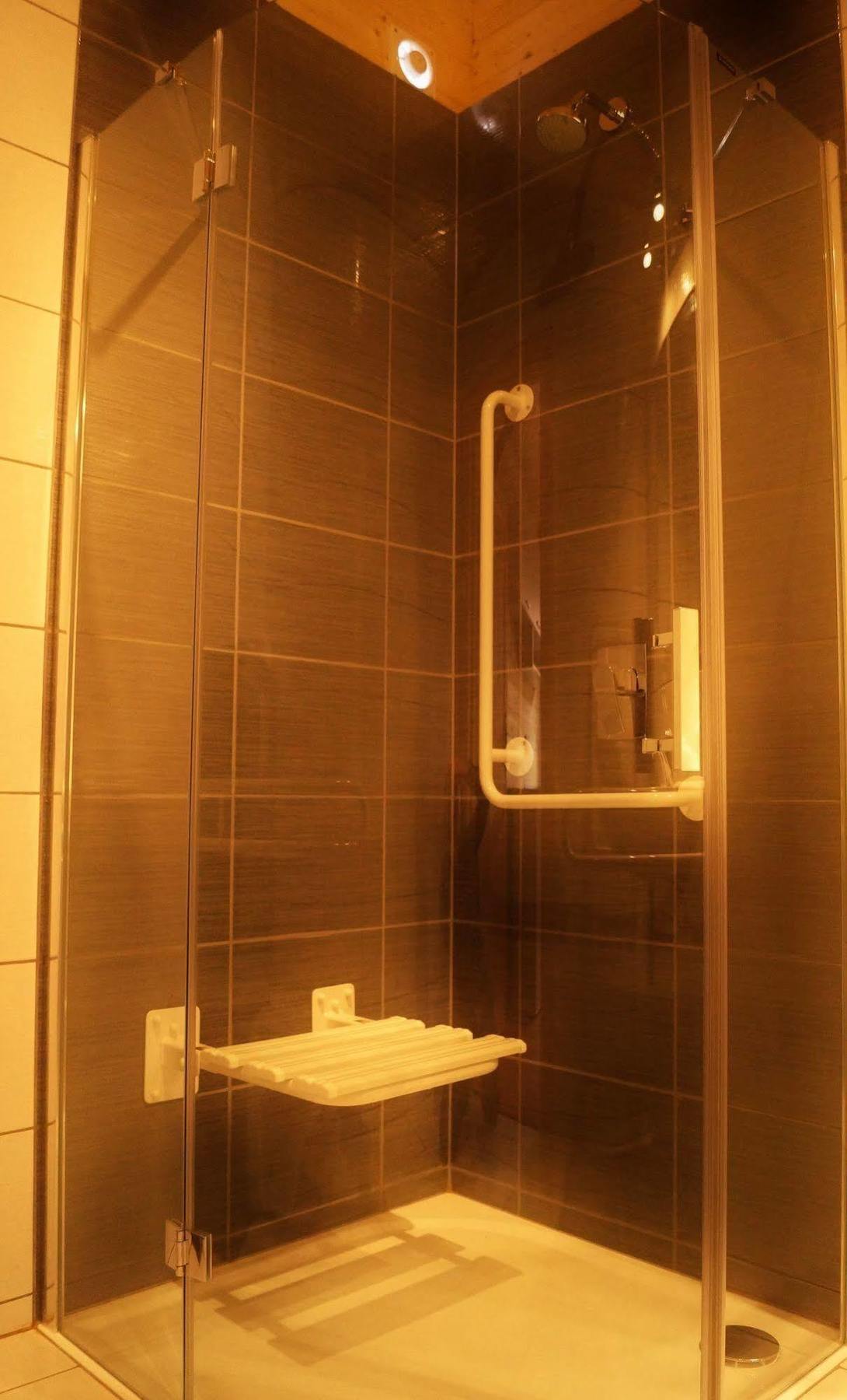 Onyx Hotel เมียลโน ภายนอก รูปภาพ